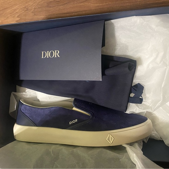 DIOR SHOES FOR MEN - Picture 3 of 4